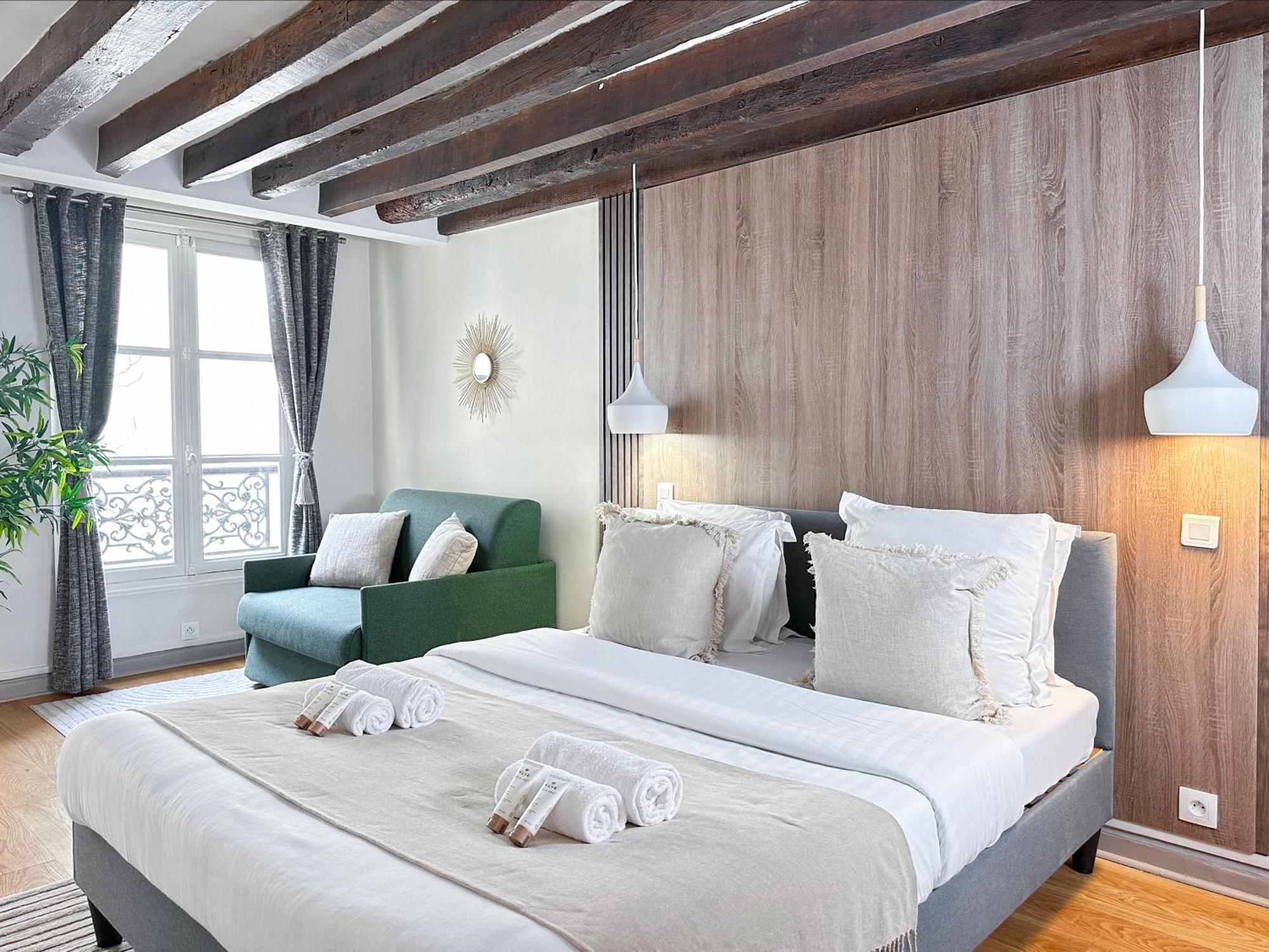 Unique & Beautiful Duplex In Saint-Germain Apartment Paris Exterior photo